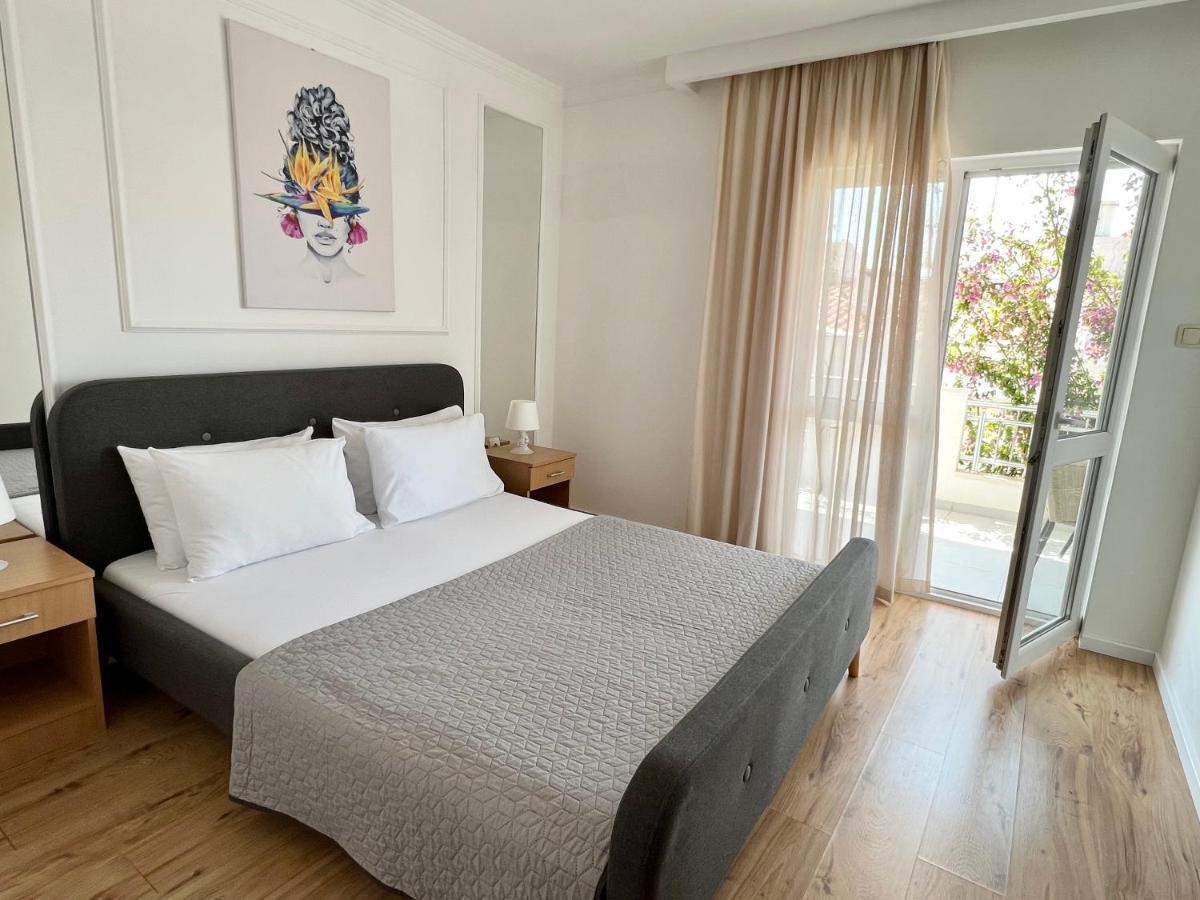 Apartments Mrdak Bar Luaran gambar
